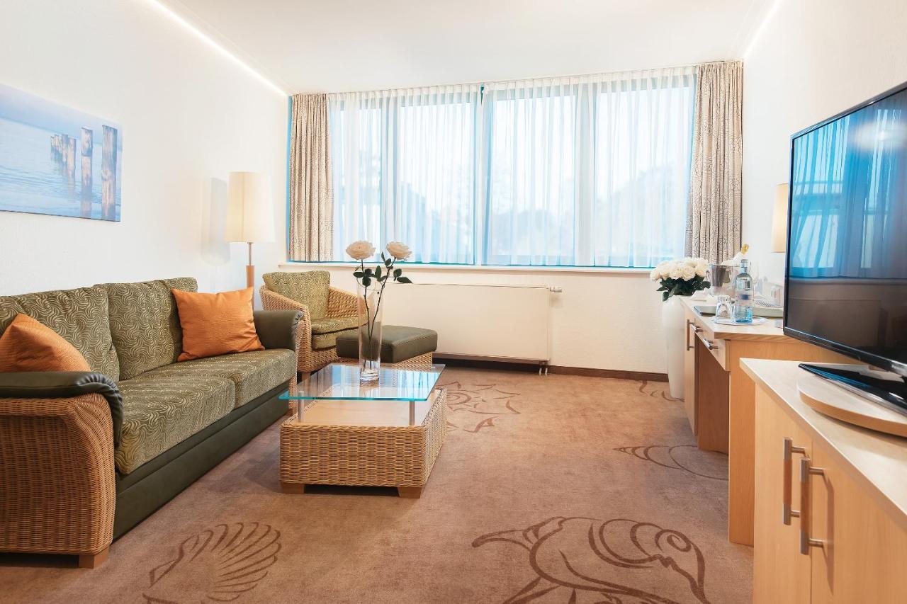 Parkhotel IV Jahreszeiten Ostseebad Kühlungsborn Екстериор снимка