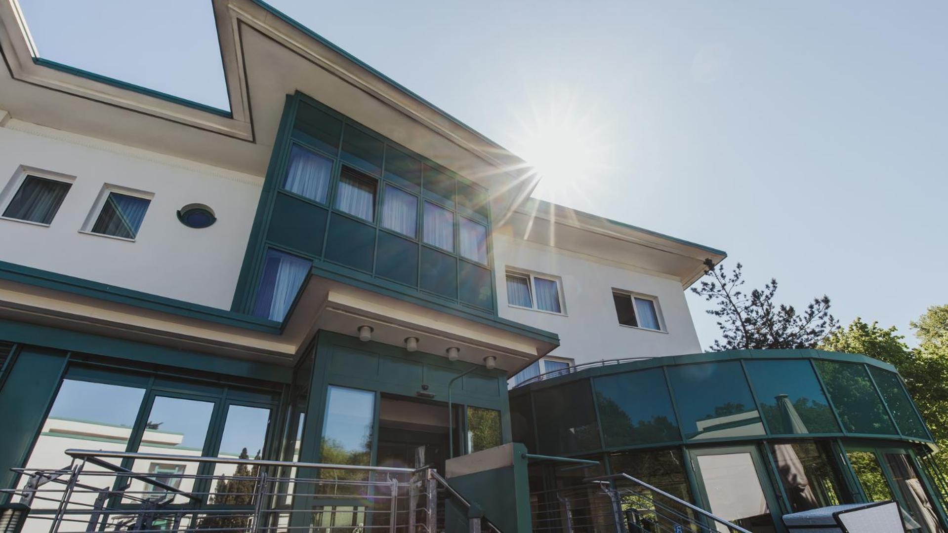 Parkhotel IV Jahreszeiten Ostseebad Kühlungsborn Екстериор снимка