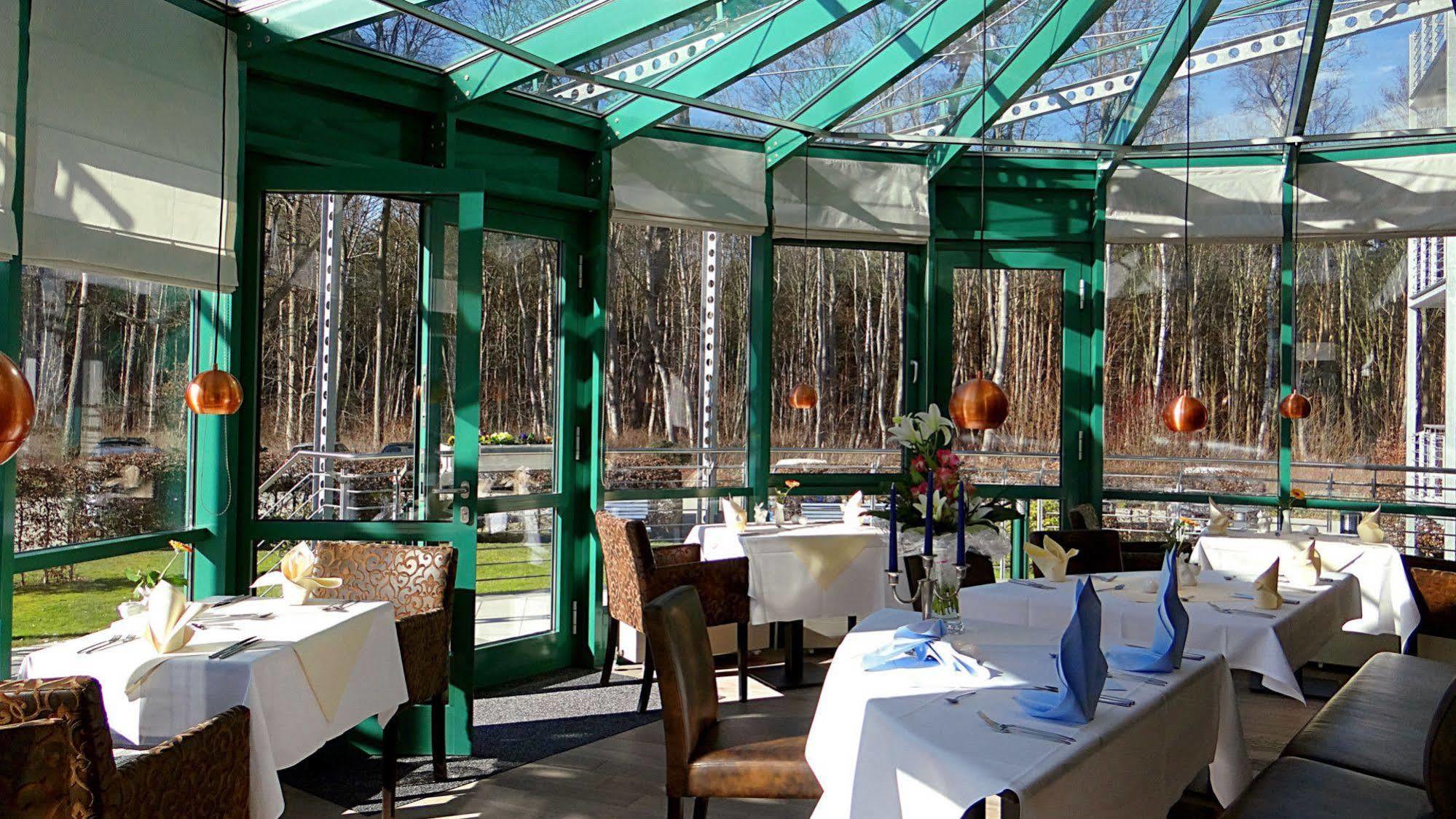 Parkhotel IV Jahreszeiten Ostseebad Kühlungsborn Екстериор снимка