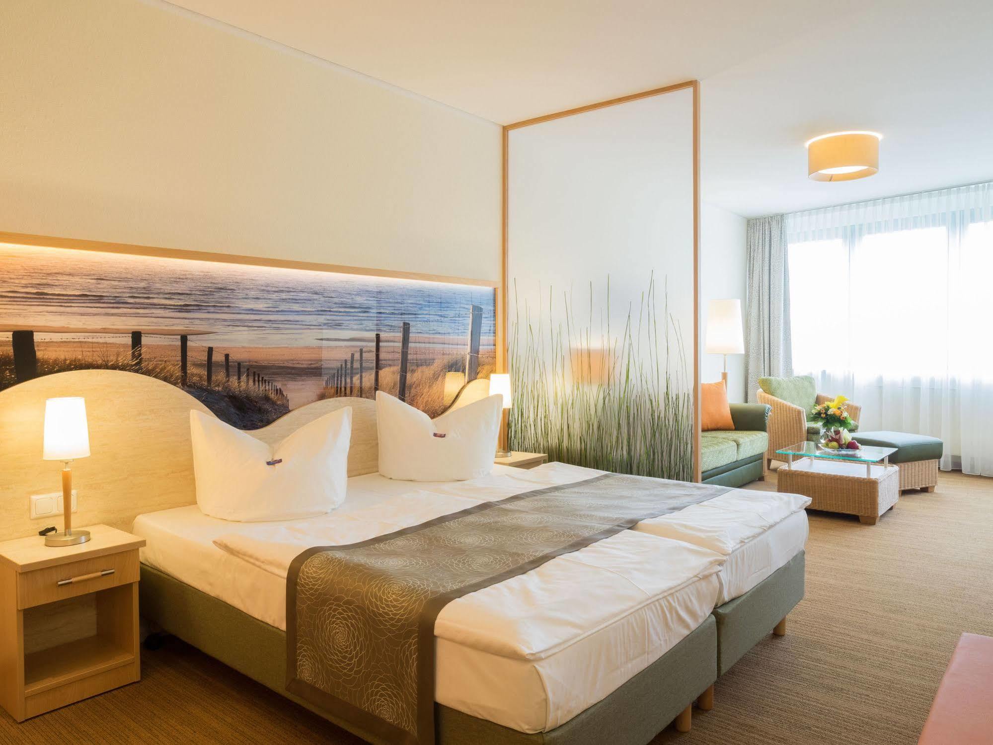 Parkhotel IV Jahreszeiten Ostseebad Kühlungsborn Екстериор снимка