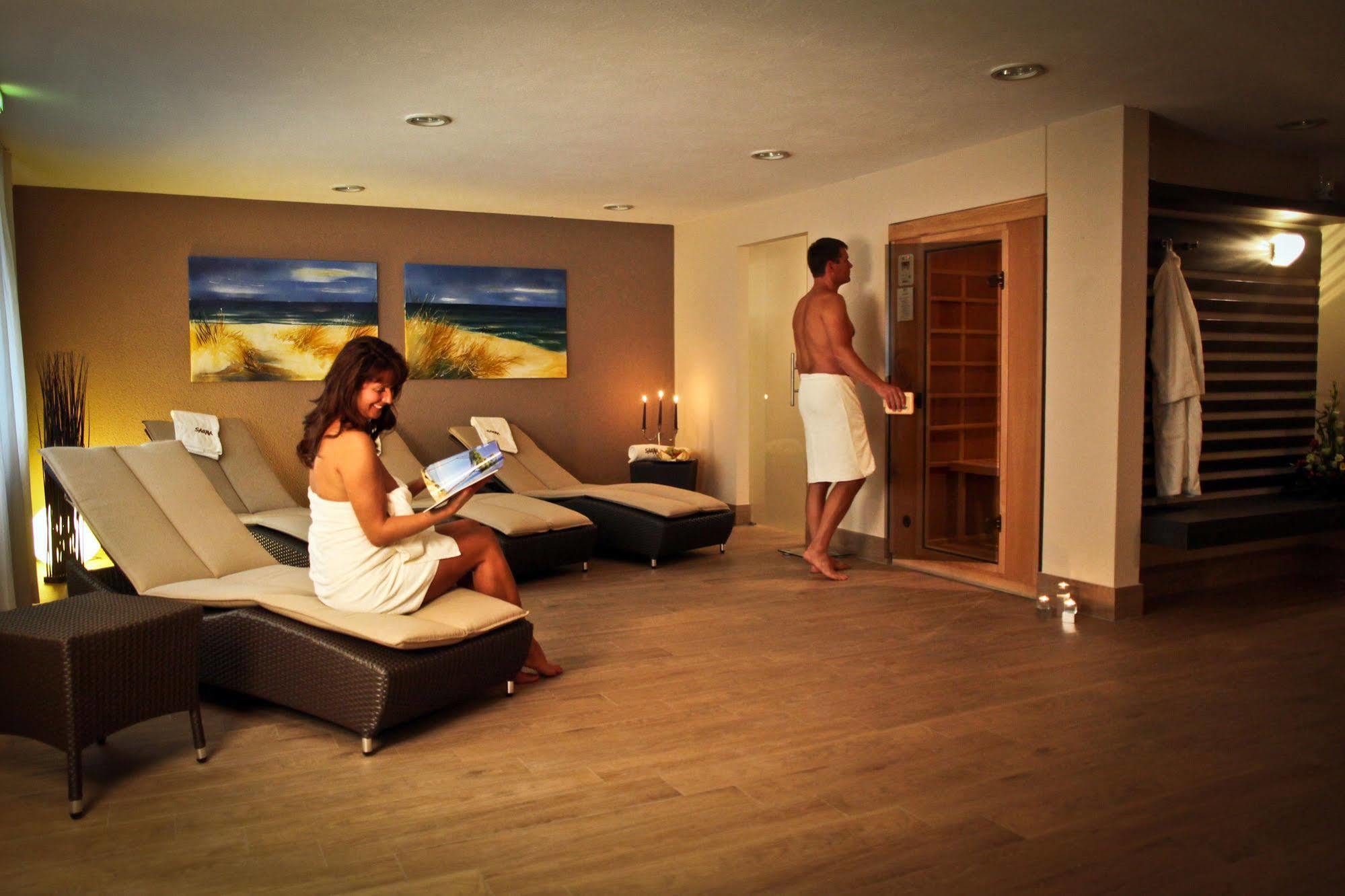 Parkhotel IV Jahreszeiten Ostseebad Kühlungsborn Екстериор снимка